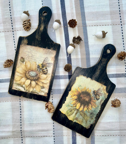 Individual Charcuterie Board (Distressed Black & Sunflower)